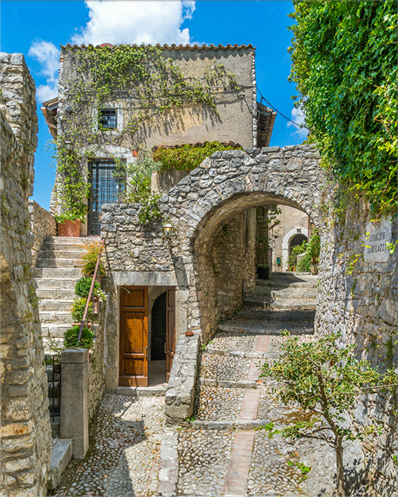 Oltre il ‘piccoloborghismo’